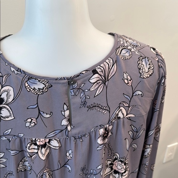Loft Small Floral Print Women's Top - Purple - Picture 7 of 9